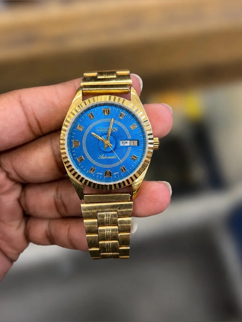 Vintage Citizen Automatic Blue Dial Gold Tone Day Date Watch Japan Working $198
